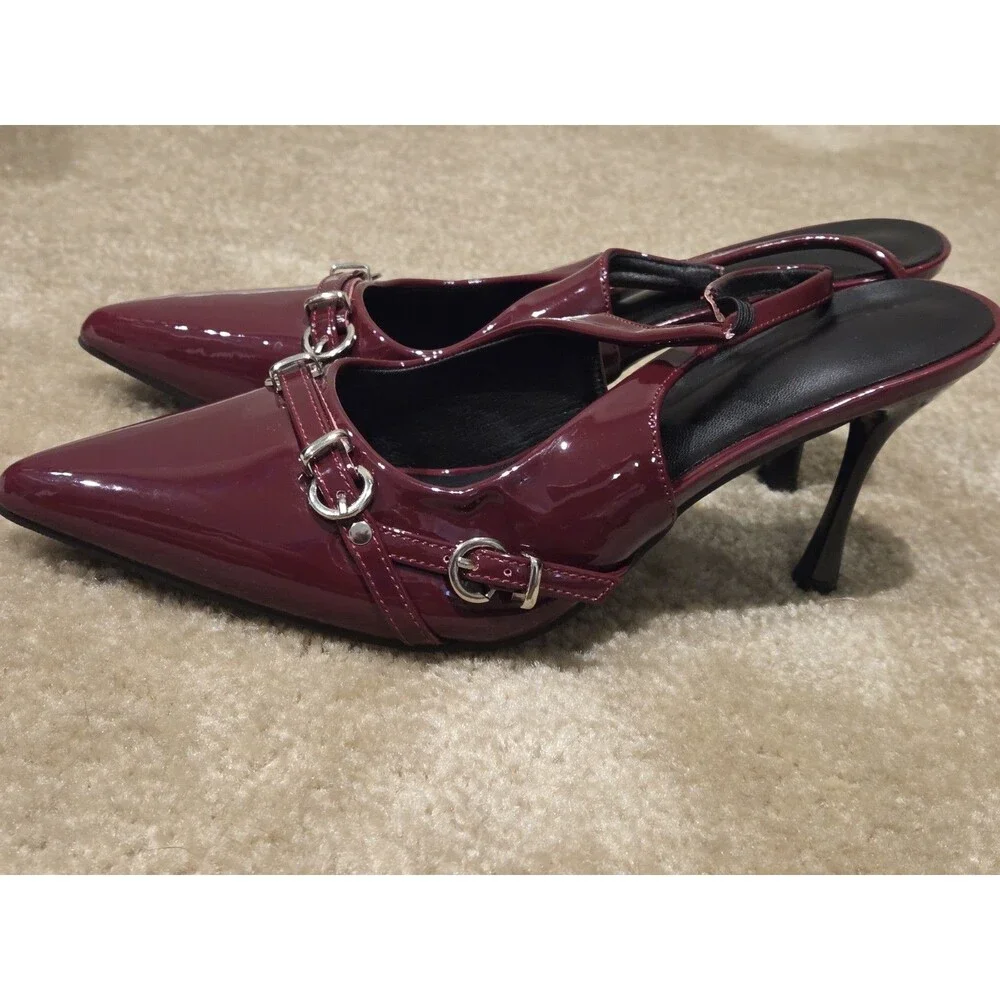 Burgundy faux-patent slingback kitten heels, pointed toe & crossstrap-Size 41/8
